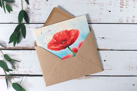 Poppy Flower Plantable Note Card with kraft envelope.