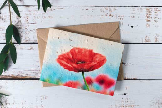 Poppy Flower Plantable Note Card with digital printing and kraft envelope.